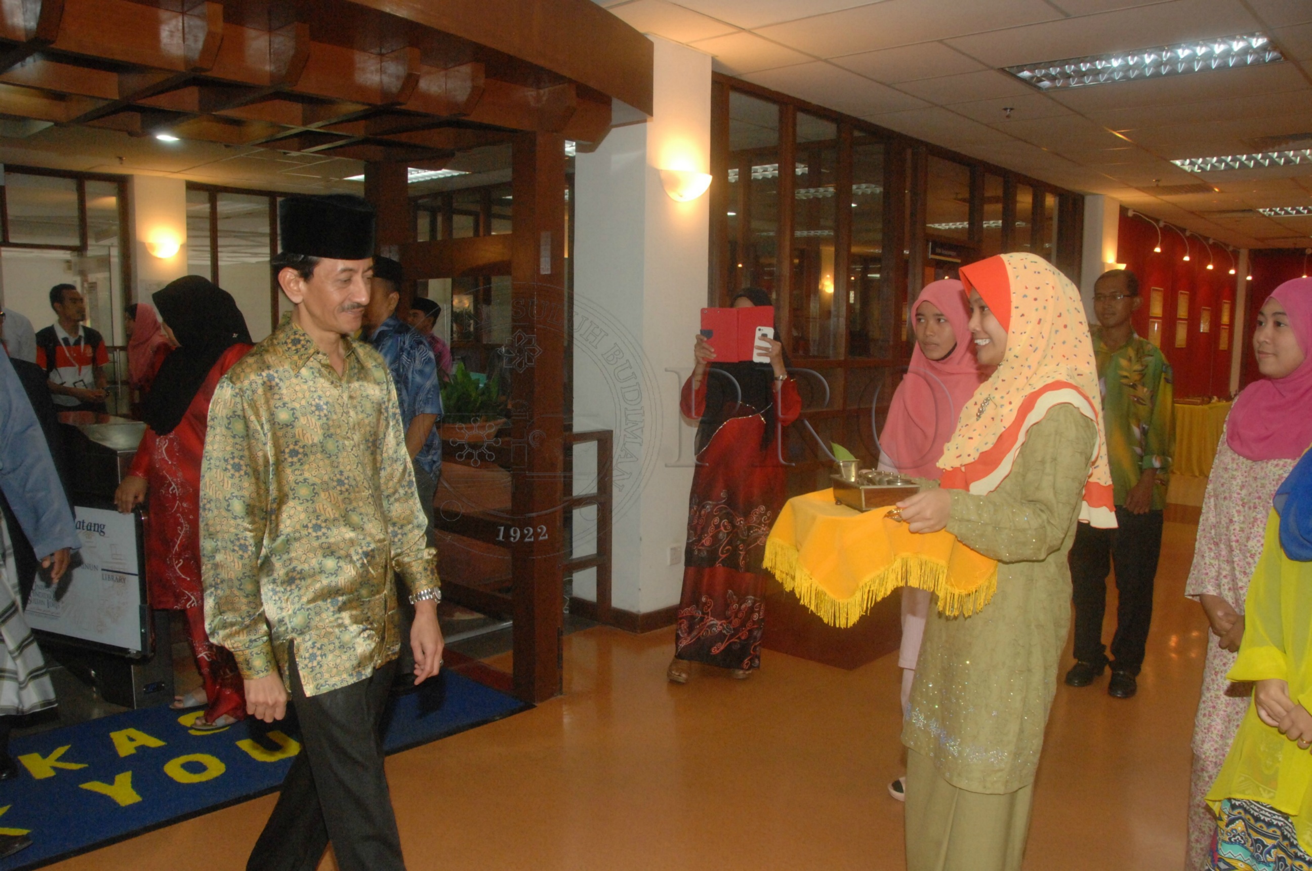 PRO 14 33 WACANA FBA 0059